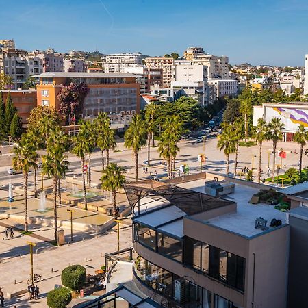 Main Square Apartment Durrës Exteriör bild