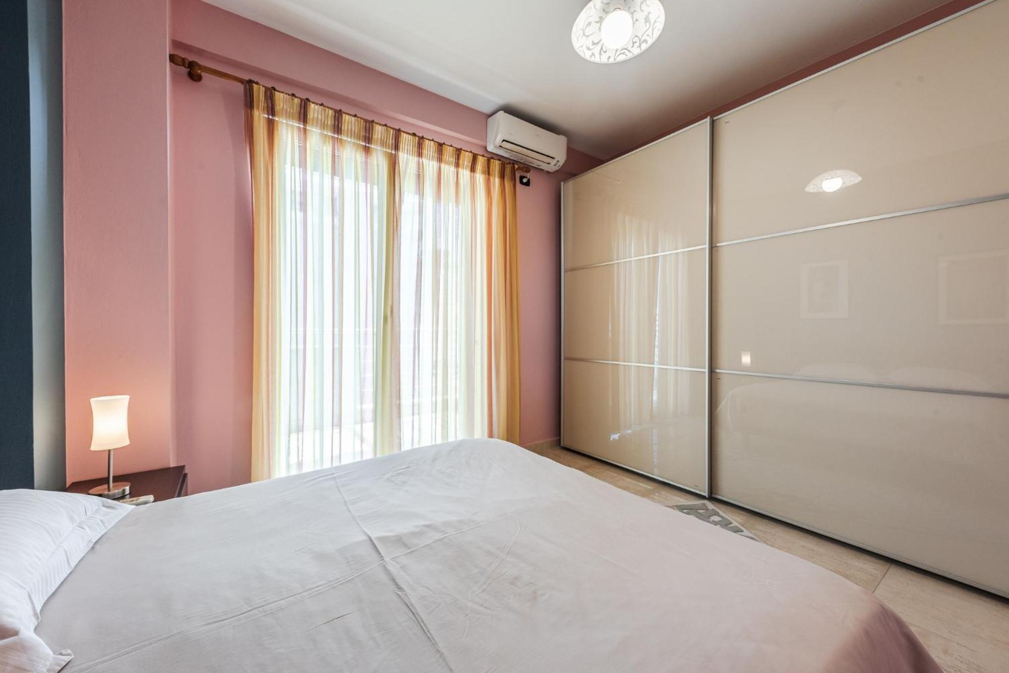 Main Square Apartment Durrës Exteriör bild